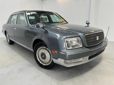 2000 TOYOTA CENTURY BASE GRADE for sale in Breakwater